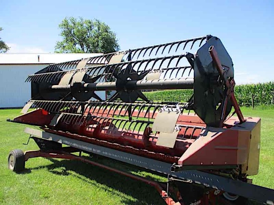 IH 820 GRAIN HEAD
