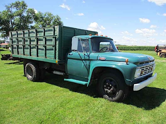 FORD 600 GRAIN TRUCK