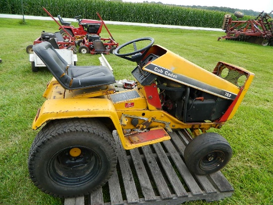 IH 782 MOWER