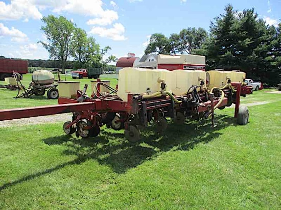 IH 900 PLANTER