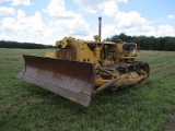 CAT D8 DOZER