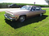CADILLAC SEDAN DEVILLE