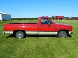 CHEVORLET C10 CUSTOM DELUXE PICKUP