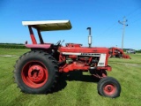 IH 656 TRACTOR