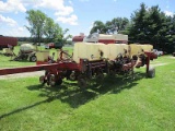 IH 900 PLANTER