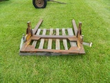 BALE CARRIER