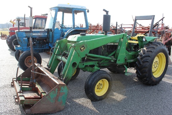 John Deere 2355 tractor with loader