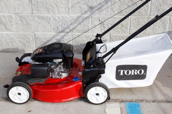 Toro self propelled lawn mower MSRP $369
