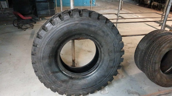 395/85R20 XZL Tire