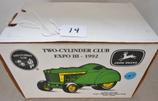 John Deere 620 Orchard tractor