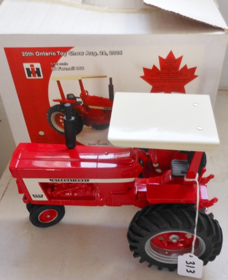 International Farmall 966
