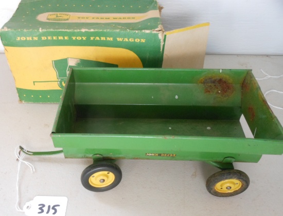 John Deere Farm Toy Wagon