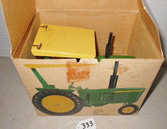 John Deere Toy tractor
