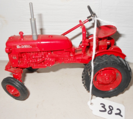 Farmall Cub