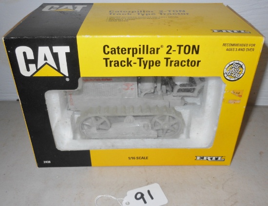 Caterpillar 2-ton tract-type tractro