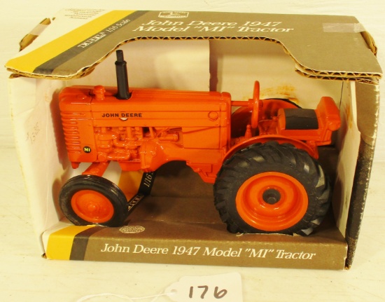 JD model MI tractor