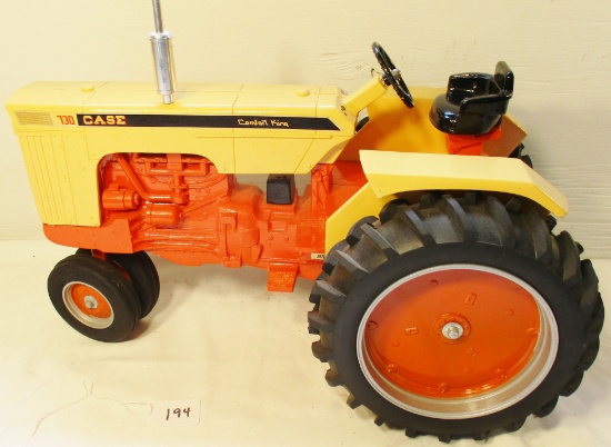 Case 730 tractor, 1/8 scale