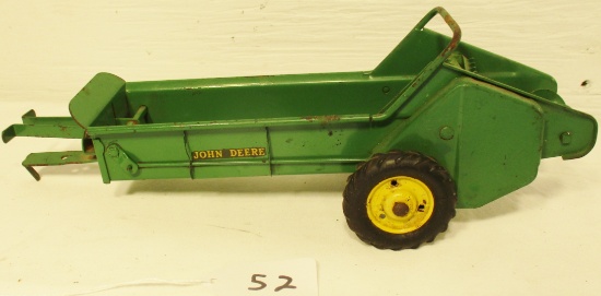 John Deere manure spreader