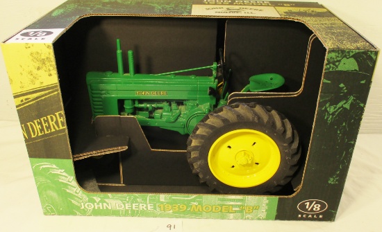 JD B tractor, 1/8 scale