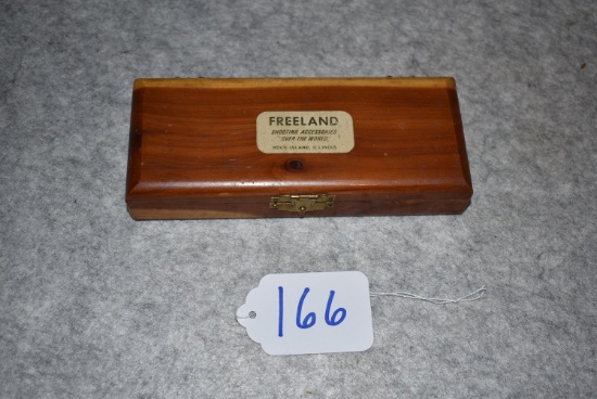 22 Cal. Cedar Shell Box w/50Rds of 22LR Inside – Top of Lid Has Sticker Stating “Freeland” “Shooting