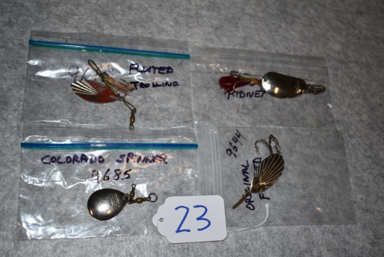Grouping of 4 Winchester Spin Casting Lures – 1st is No. 9644 Original Fluted Spin Bait – 2nd is No.