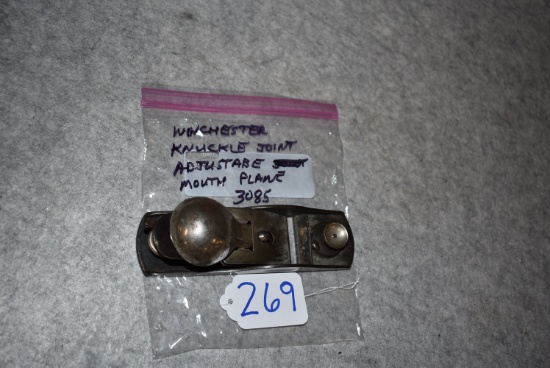 Winchester – No. 3085C Knuckle Joint 7” Adj. Mouth Wood Plane w/Screw Adjustment