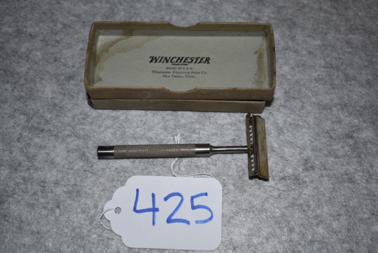 Winchester – Safety Razor – w/2pc. Box – Good Label Under Lid