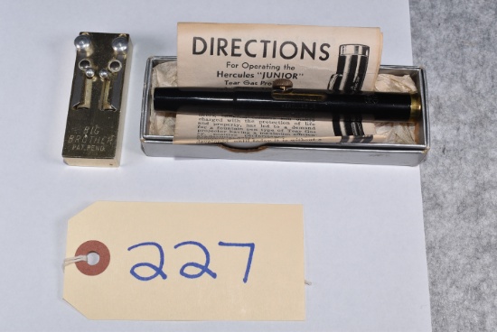 Big Brother – Double Barrel Tear Gas Gun