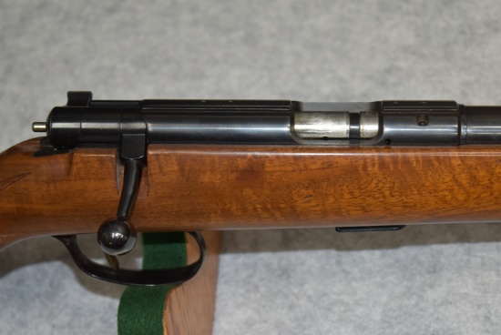 J.G. Anschutz – Mod. 1422 – 22LR Cal. Bolt Action Rifle