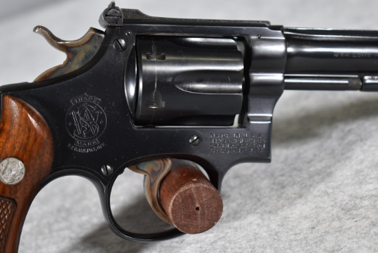 Smith & Wesson – Mod. K-22 Masterpiece Target – 22 Cal. Double Action Revolver