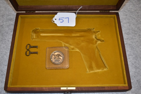 Colt 1911 NRA 100 Year Commemorative Presentation Case – w/Yellow Felt Interior & 2 Keys – Has NRA C