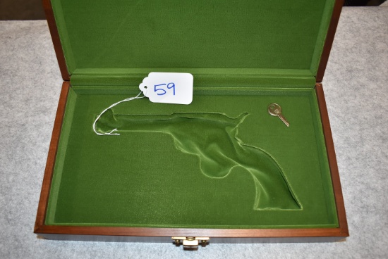 Colt Single Action Army Presentation Case – w/Green Felt Interior & Key – For SAA w/4¾” Barrel