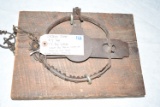 Oneida – Jump #4 Smooth Jaw Trap w/Clamp on Teeth on One Side – 1¼” Jaw Spread – Animal Trap Co. Lit
