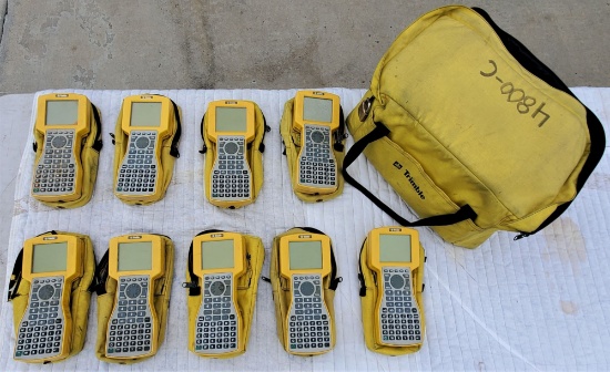 TRIMBLE SURVEY CONTROLER Set of 9