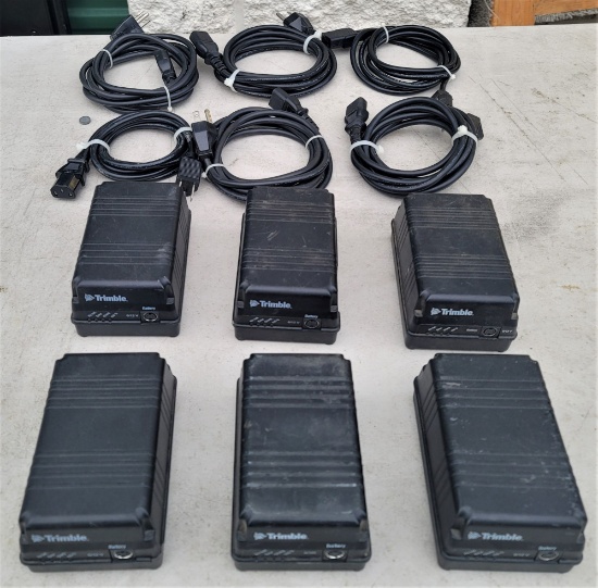 TRIMBLE SINGLE BATTERY CHARGER Set of 3