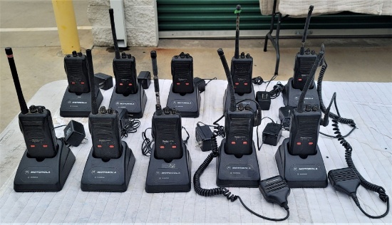 MOTOROLA RADIUS SP50 2 WAY RADIO, Set of 10