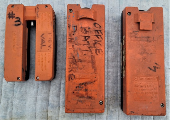 GEODIMETER BATTERY UNIT Set of 3