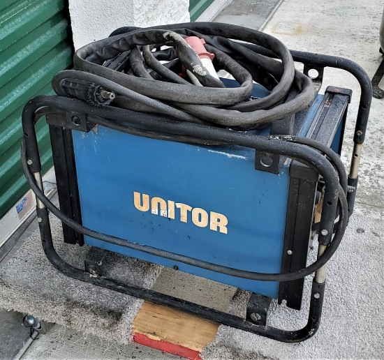 UNITOR UPC-825 PLASMA WELDING CUTTER