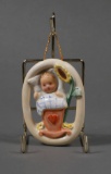 Hummel TINY BABY IN CRIB Wall Plaque 138 TMK2