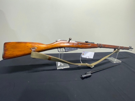 RUSSIAN MODEL M91/30 MAUSEN NAGANT 7.62X54R WITH BAYONET MADE IN 1942 SN#9131
