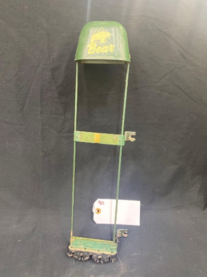 BEAR ARROW QUIVER