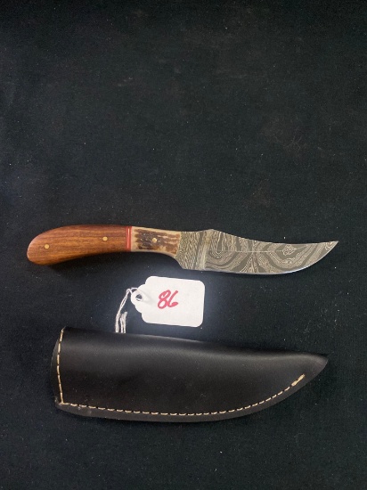 CUSTOM HAND MADE KNIFE DAMASCUS STEEL BLADE WITH CUSTOM LEATHER SHEATH BY TJ BERGERON, MOOREHEAD MN