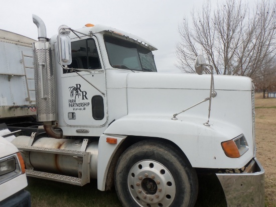 1998 Freightliner Truck