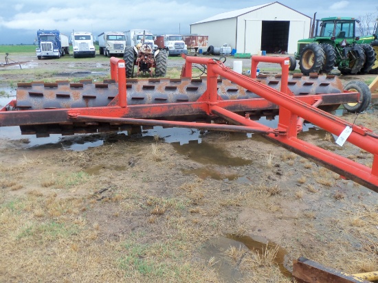 FAIR OAKS, APPX 20', CLEATED ROLLER
