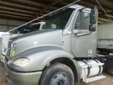 2006 Freightliner Truck