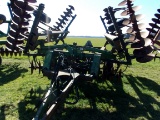 John Deere 630 Disc, 24.5'