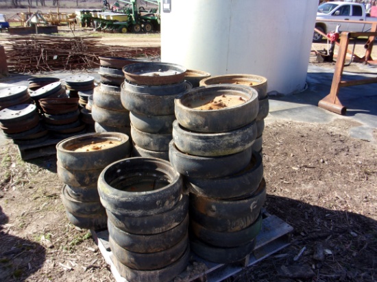 Lot Planter Wheels