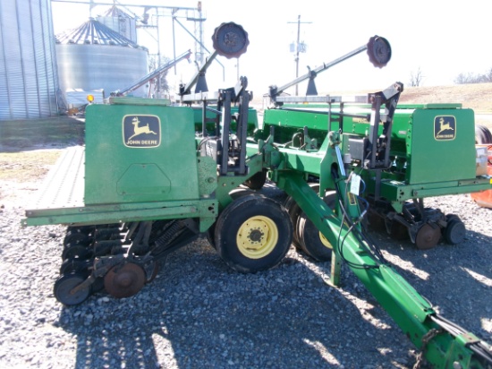 John Deere 455 apx 35' Grain Drill