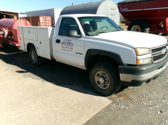 2007 Chev 2500 HD Service Truck