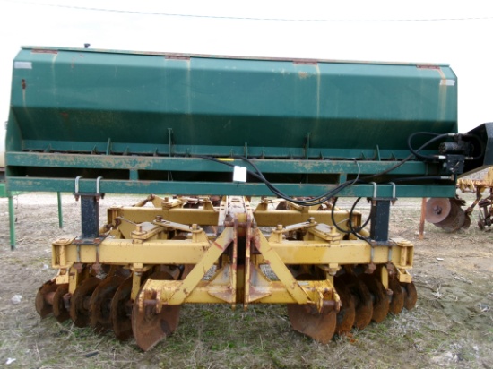 Prime Tapered Levee Disc hooked in tandem w/Marliss Seeder